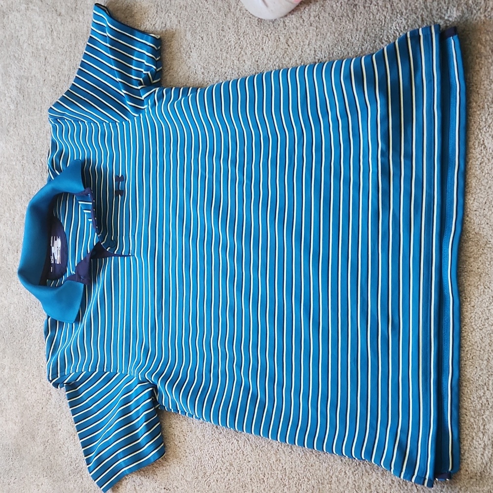 Mens Under Armour golf shirt